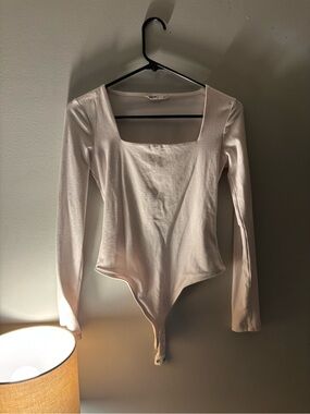 Square Neck Long Sleeve Bodysuit - white